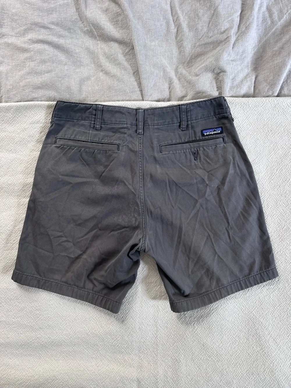 Patagonia Size 32 Grey Shorts